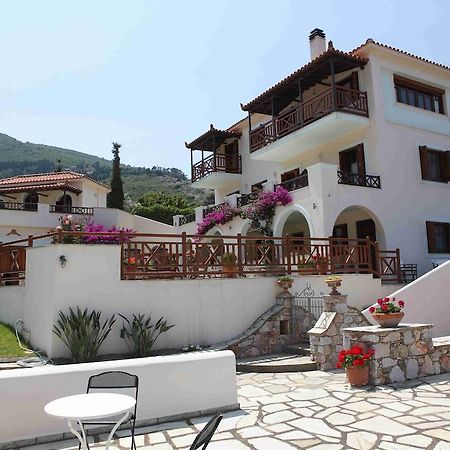 Pleoussa Studio And Apartments Skopelos Dış mekan fotoğraf