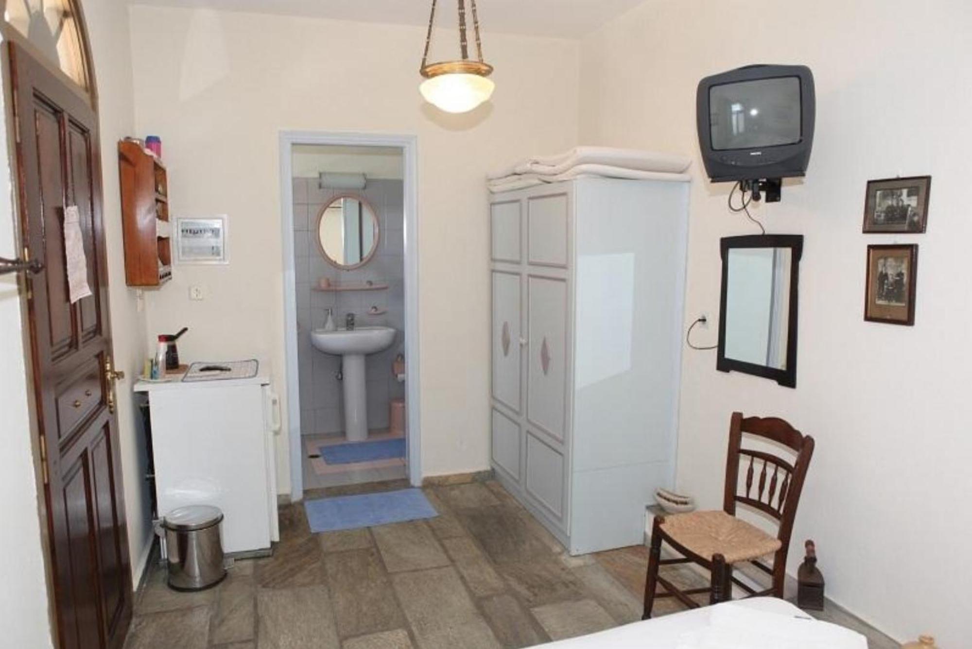 Pleoussa Studio And Apartments Skopelos Dış mekan fotoğraf