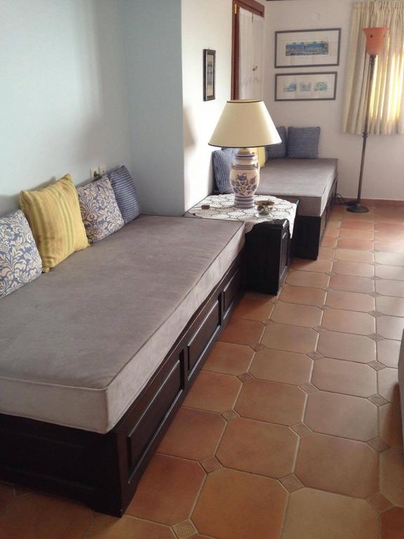 Pleoussa Studio And Apartments Skopelos Dış mekan fotoğraf