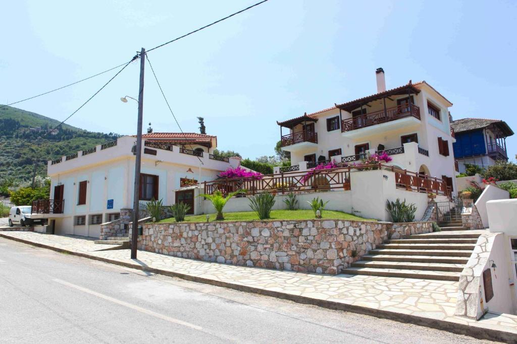 Pleoussa Studio And Apartments Skopelos Dış mekan fotoğraf