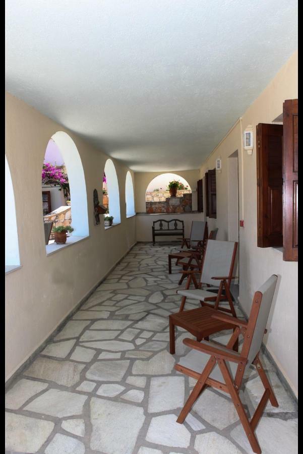 Pleoussa Studio And Apartments Skopelos Dış mekan fotoğraf